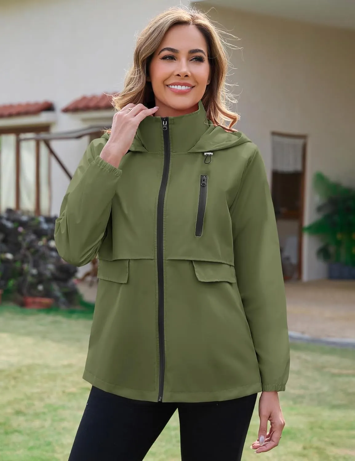 Avoogue Rain Jacket Women with Hooded Lightweight Waterproof Raincoats Packable Zipper Pockets Windbreakers