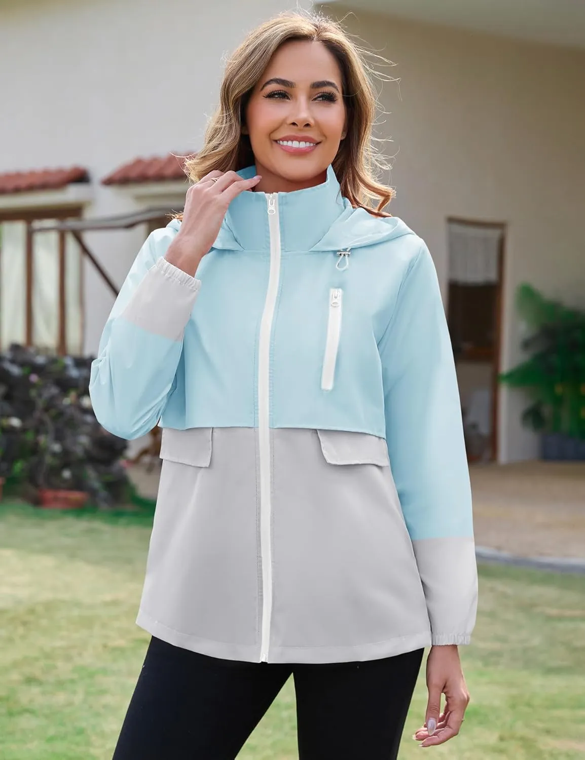 Avoogue Rain Jacket Women with Hooded Lightweight Waterproof Raincoats Packable Zipper Pockets Windbreakers