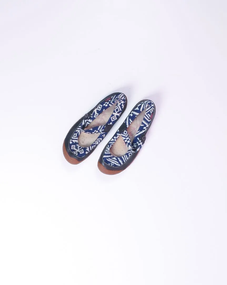 Blue Keen Mary Janes, 11