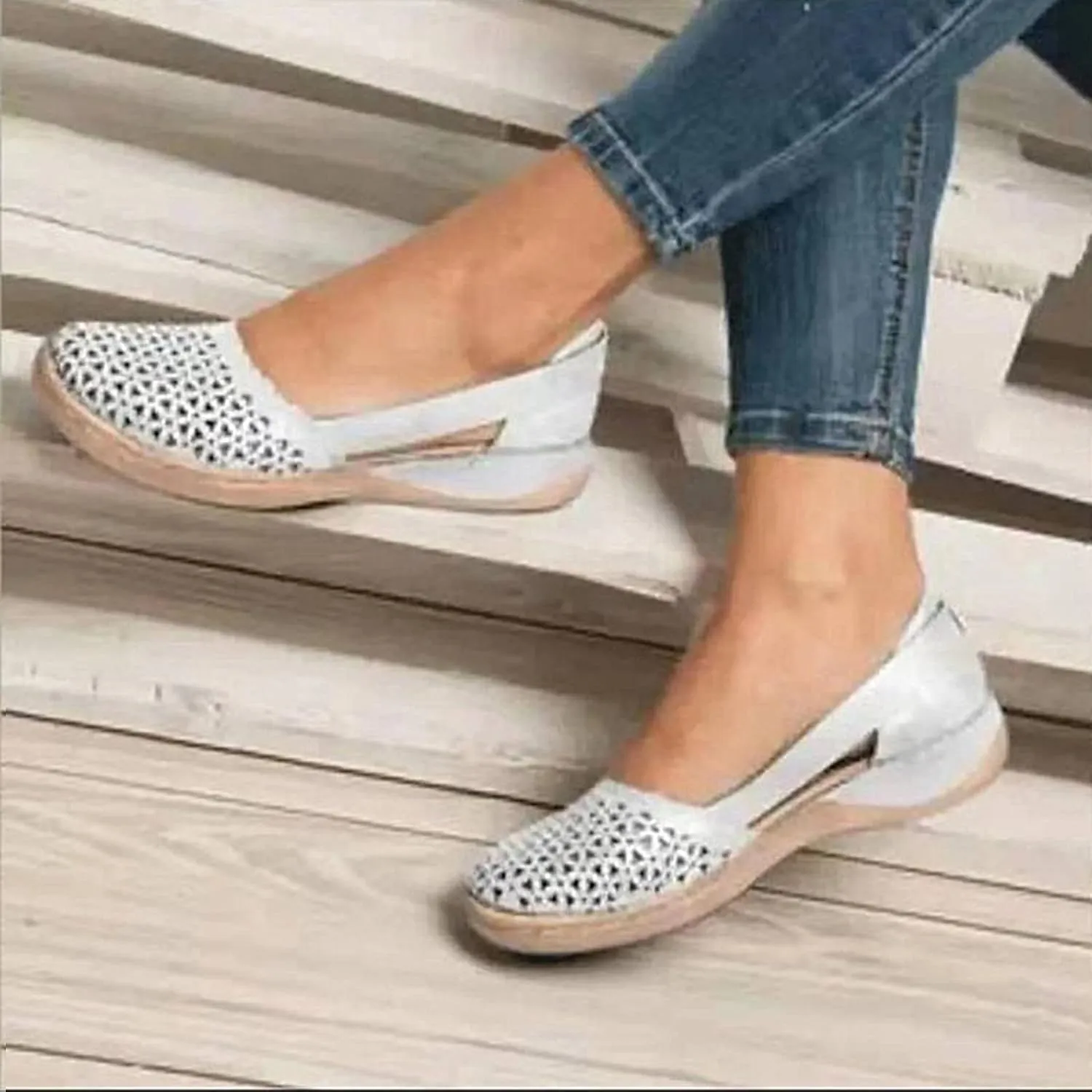 Eduavar Walking Sandals Women, Sandals Women Dressy Summer Close Toed Sandals Hollow Out Wedges Comfy Sandals Shoes