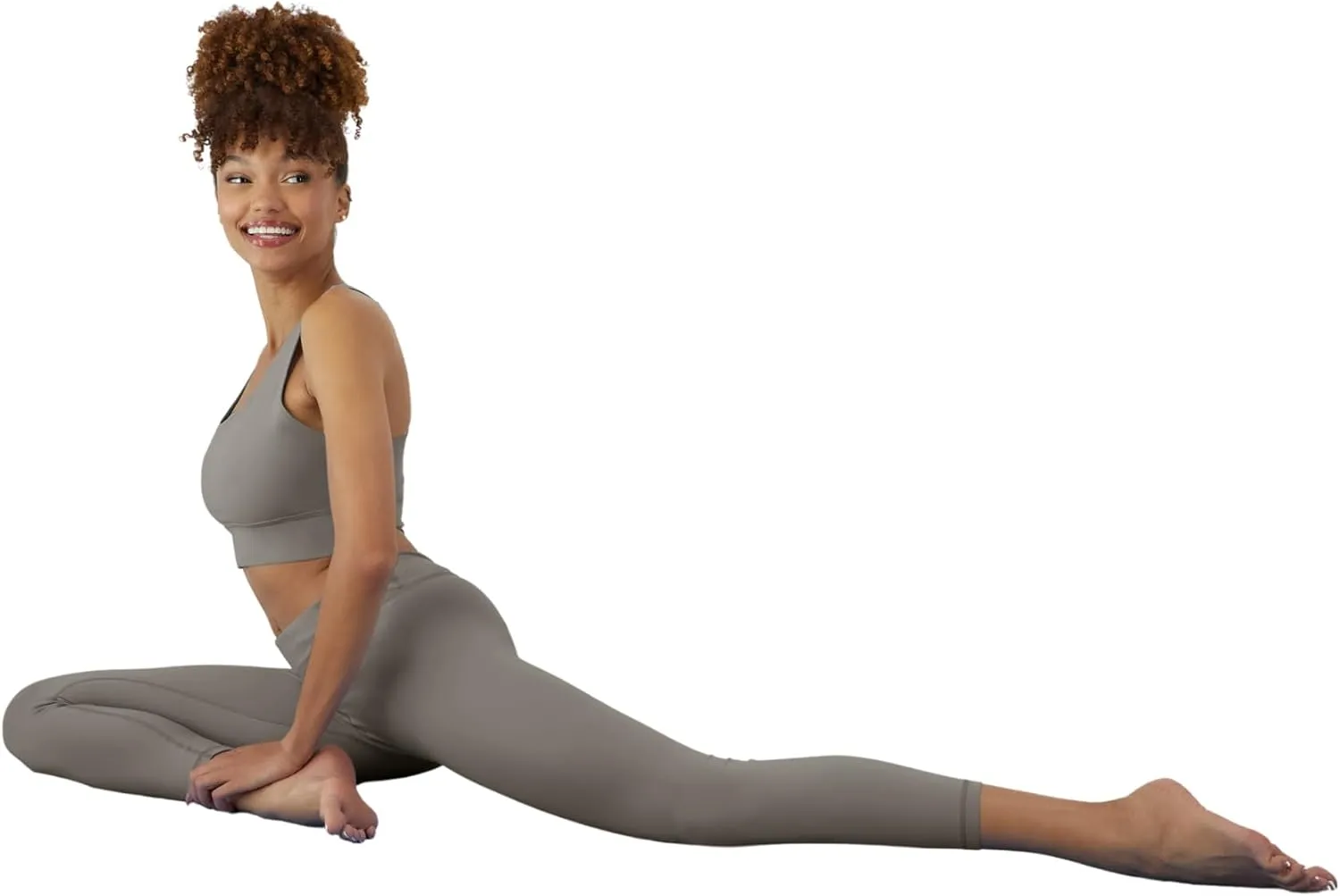 Hanes Women's Moves 7/8, Soft Moisture-Wicking Leggings with Internal Pocket, 25"