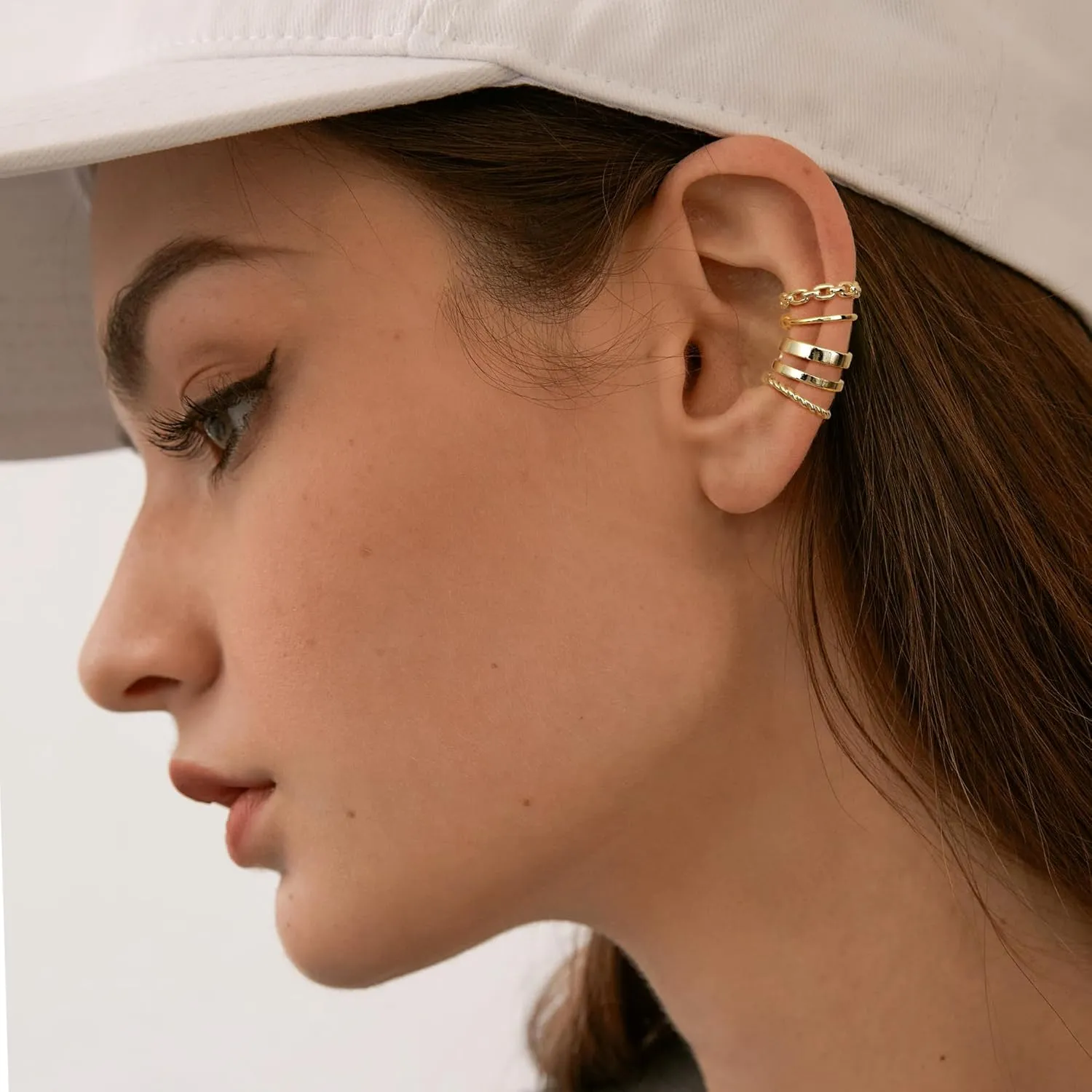 JeryWe Chunky Ear Cuff for Women - 14K Gold Plated Huggie Hoop, Faux Diamond Non Piercing Cuff Earrings, Clip On Elegant Ear Clips, Cartilage Wrap, Fashionable Fake Earring Cuffs for Non Pierced Ears