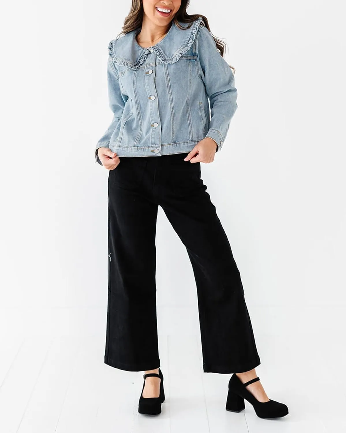 Kedera Women's Jean Jacket Cropped Denim Jacket Long Sleeve Peter Pan Collar Button Down Jean Shirt Crop Top