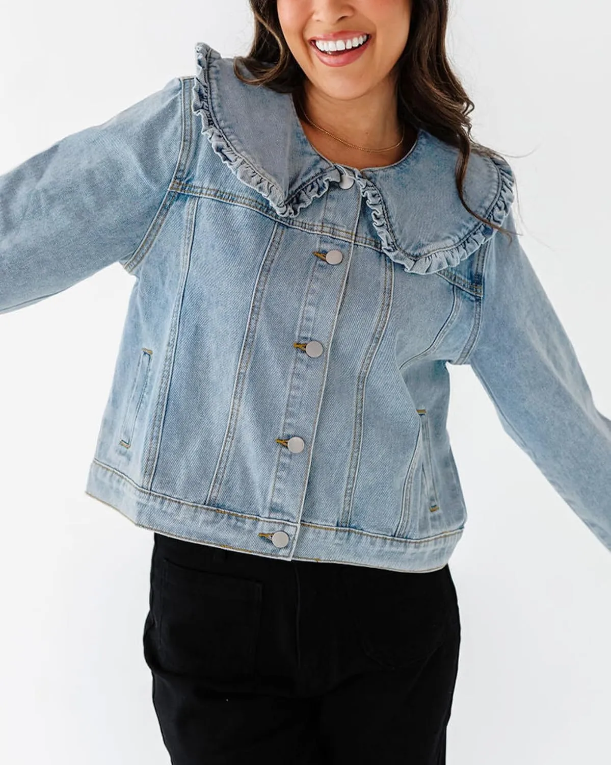 Kedera Women's Jean Jacket Cropped Denim Jacket Long Sleeve Peter Pan Collar Button Down Jean Shirt Crop Top