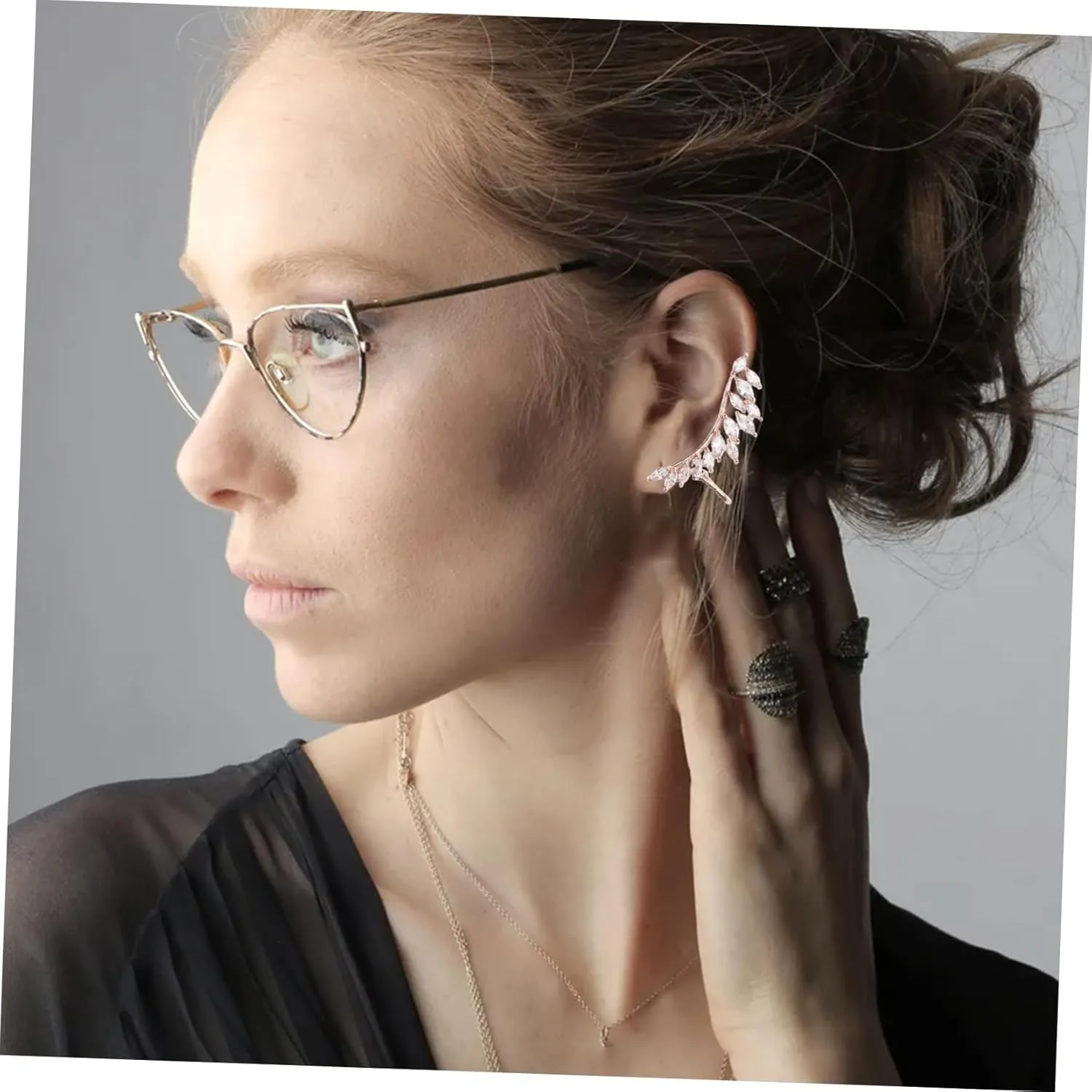 KESYOO 1 Pair Earings for Women Ear Clips Earrings Pierced Earrings Golden Womens Ear Cuff Women Ear Wrap Clip Ear Cuff for Non-pierced Ears Earmuffs Perforation Ear Drops Women's