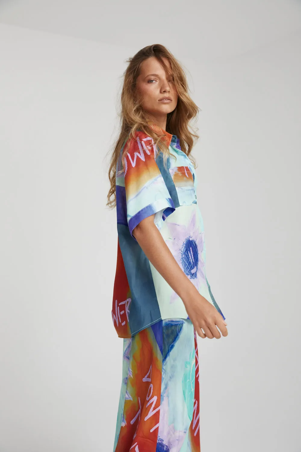 SUMMI SUMMI Womens Button Up Shirt - Blue Sunflower