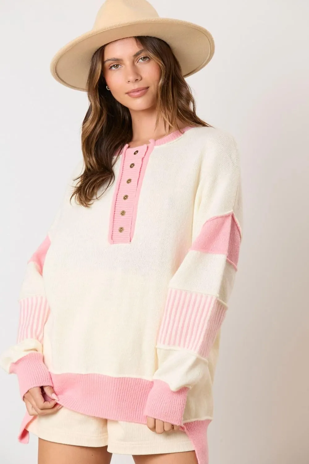 utcoco Women's 2024 Fall Oversized Sweater Tops Casual Loose Color Block Button Up Crew Neck Long Sleeve Knit Pullovers