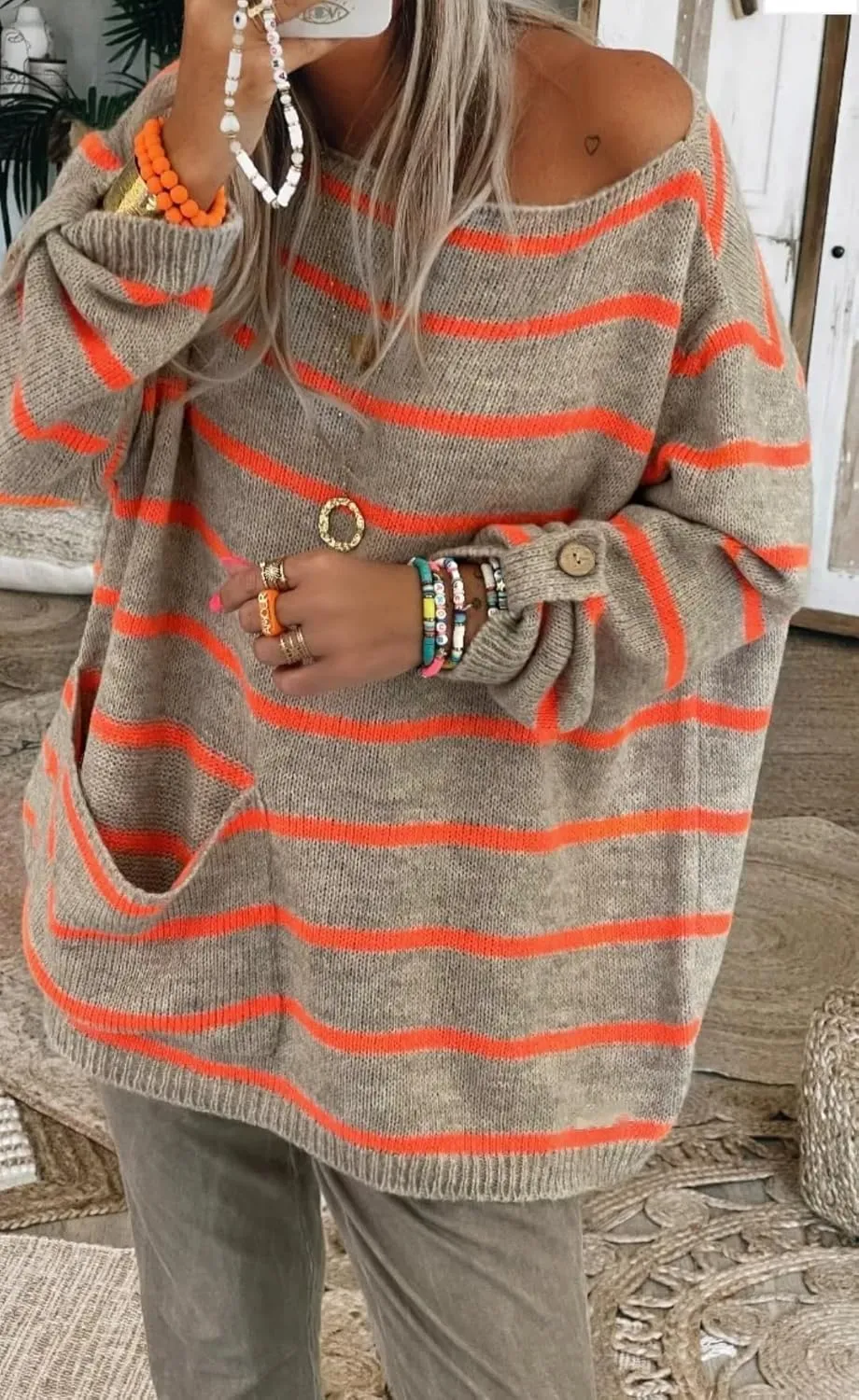utcoco Women's Oversized Striped Sweater Tops Casual Rolled Up Long Sleeve Pullover Sweaters with Pocket