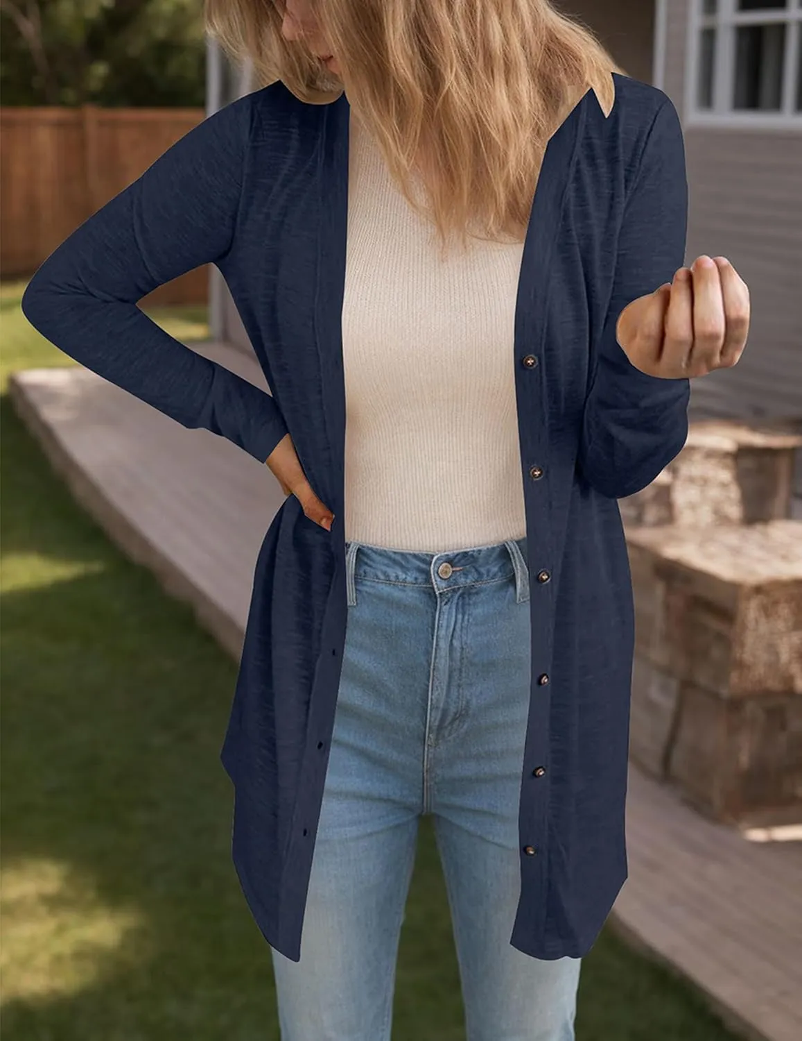 Women's 2025 Fall Lightweight Cardigans Long Sleeve V Neck Button Down Soft Cardigans Coat with Pocket