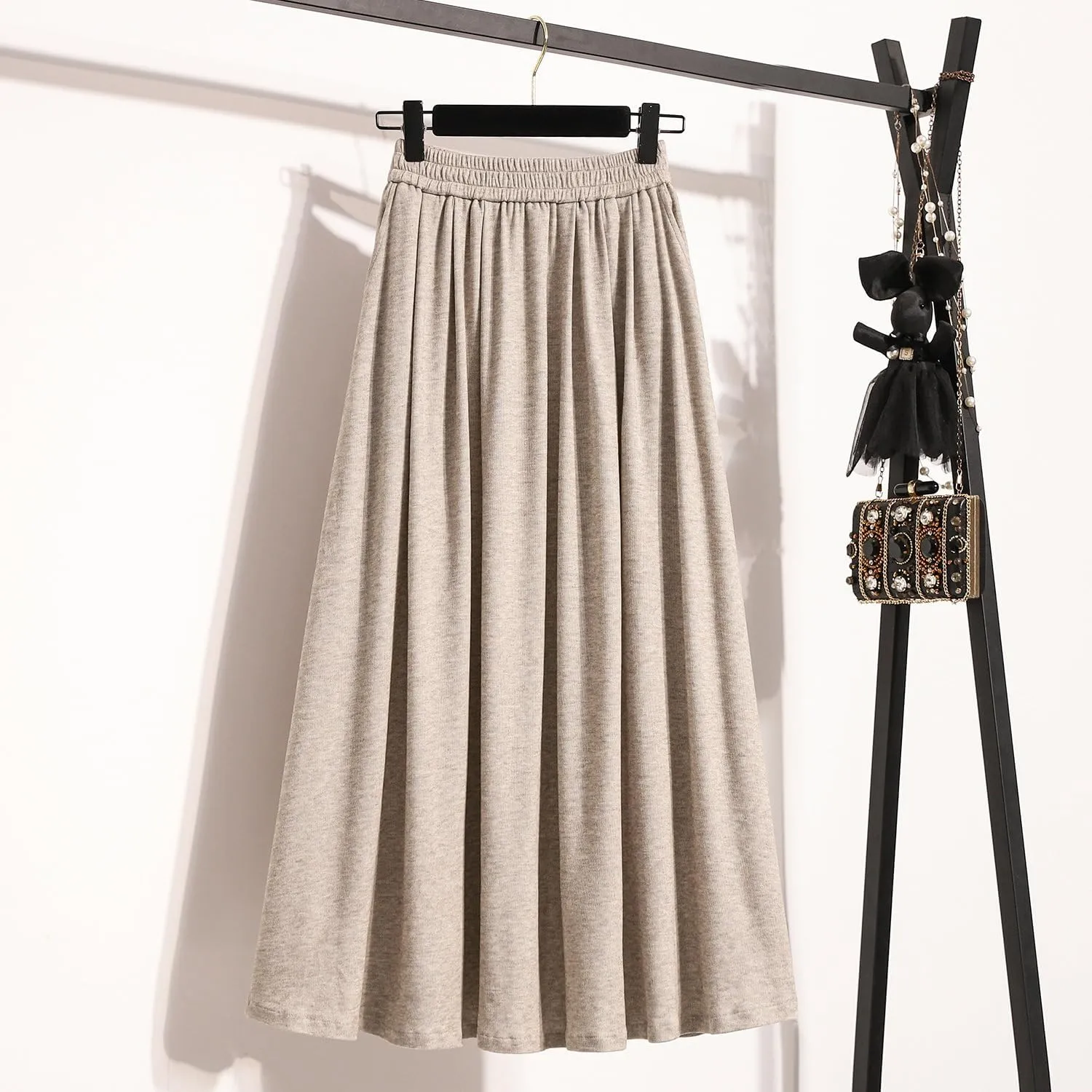 Women's Glutinous Rice Skirt, Elastic Waist Midi Skirt, Pleated Skirt for Autumn