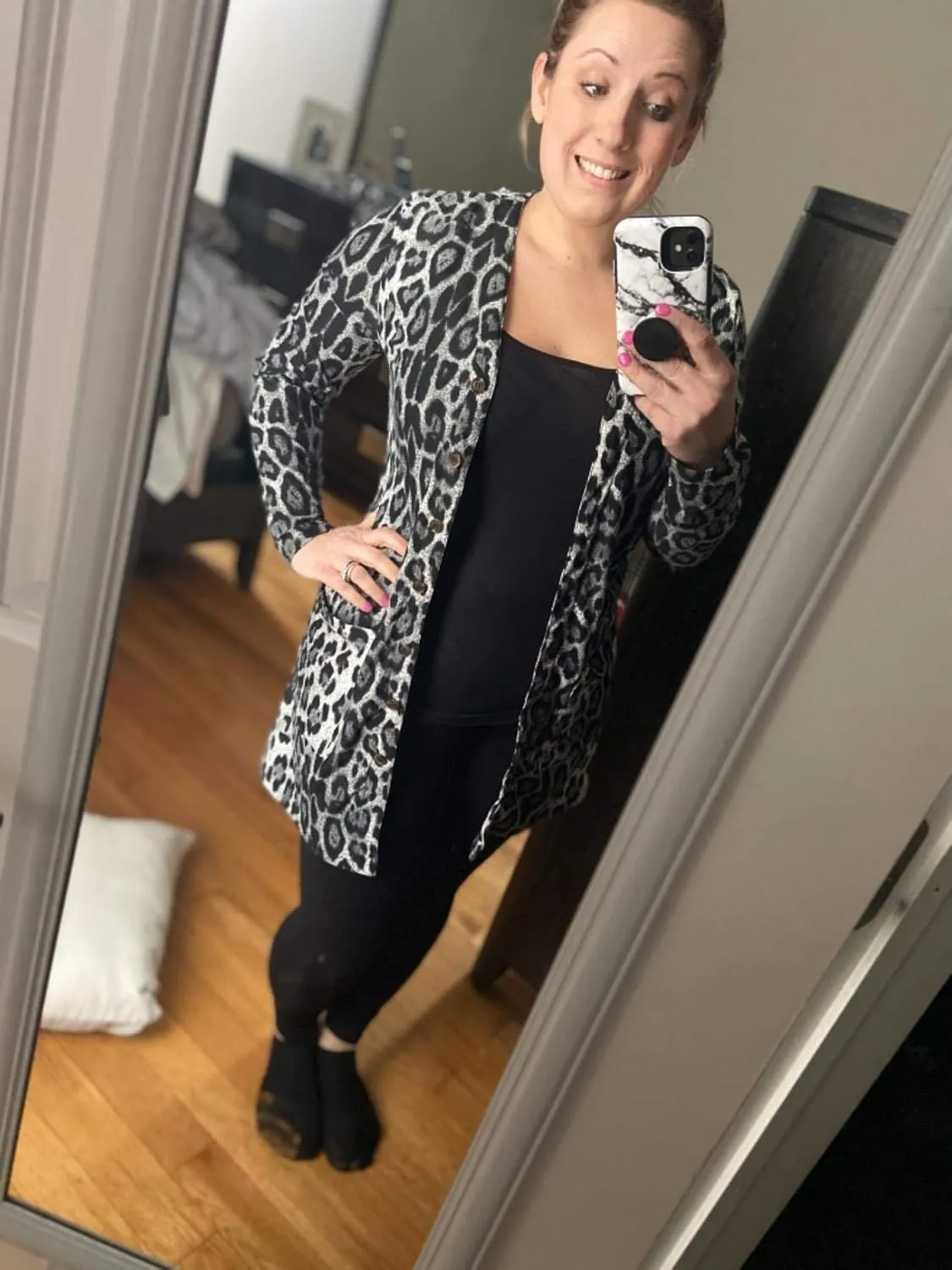 Women's Leopard Printed Cardigans Shirt Lightweight Button Down Cardigans Coat W Pockets(S-2XL)