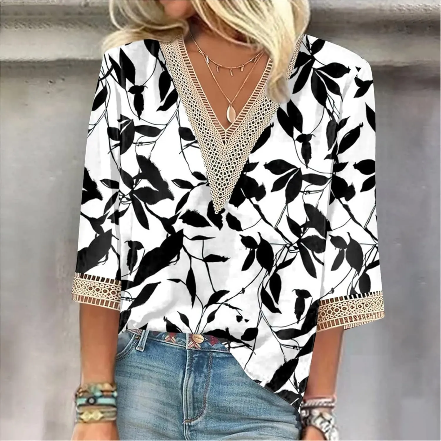 Womens Tops Casual 3/4 Sleeve Summer Tops for Women Lace Trim V Neck Shirts Summer Blouses Floral Print Clothing